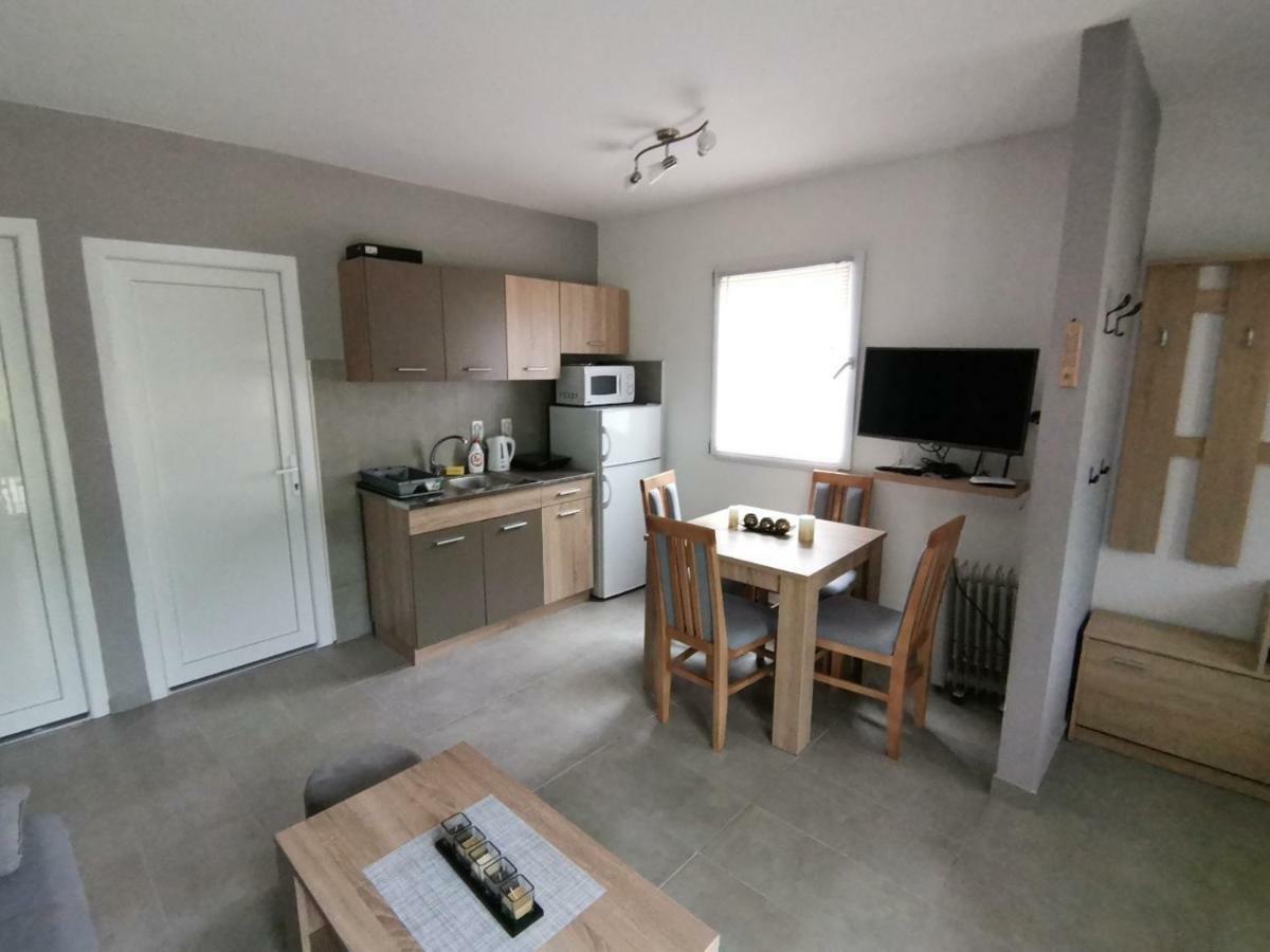 Aphrodite Hills Apartments-Stara Planina Crni Vrh Zewnętrze zdjęcie